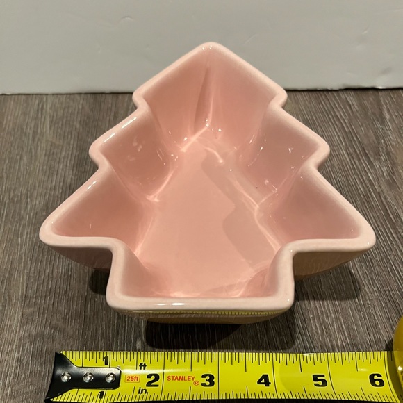 Pretty in Pink Christmas Tree Dishes- Set of 2 - Picture 3 of 3